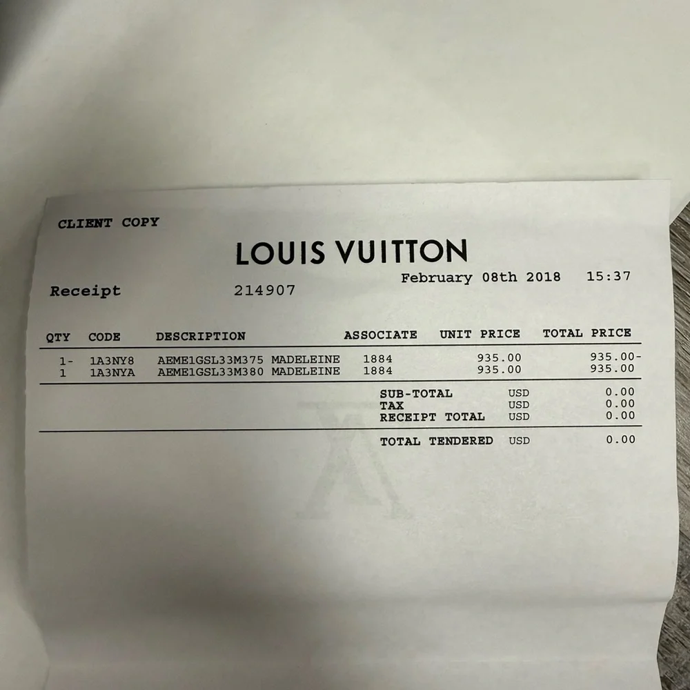 Louis Vuitton Monogram Canvas Madeleine Pumps Size 38 - Picture 4 of 10